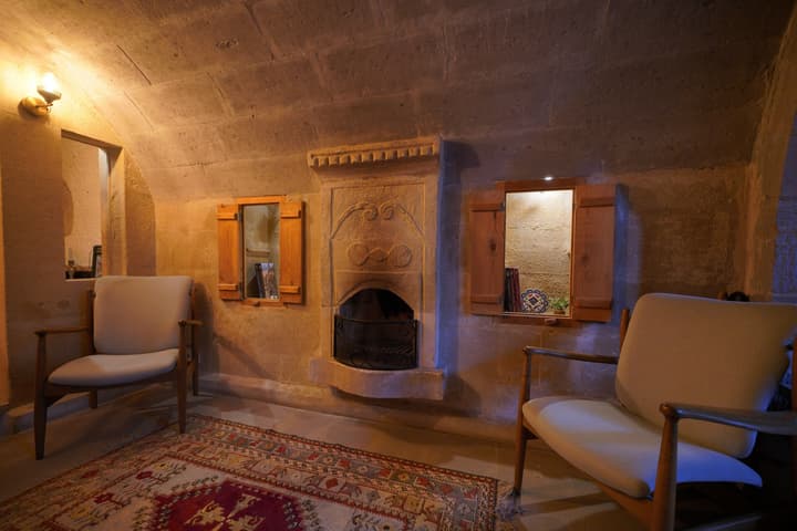Maya Cave Hotel