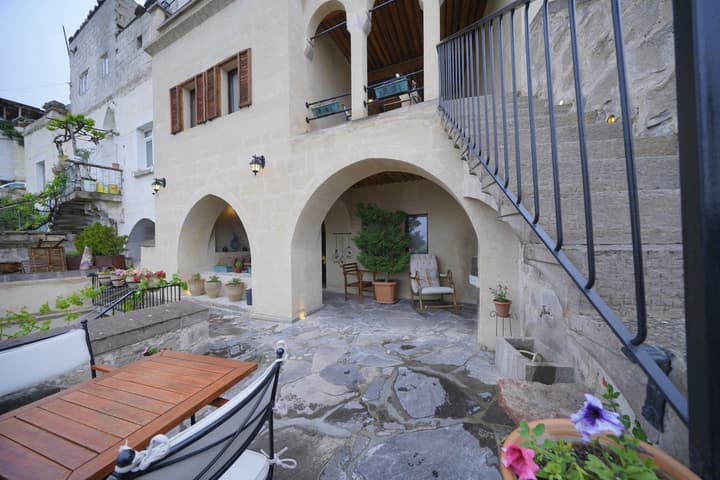 Maya Cave Hotel