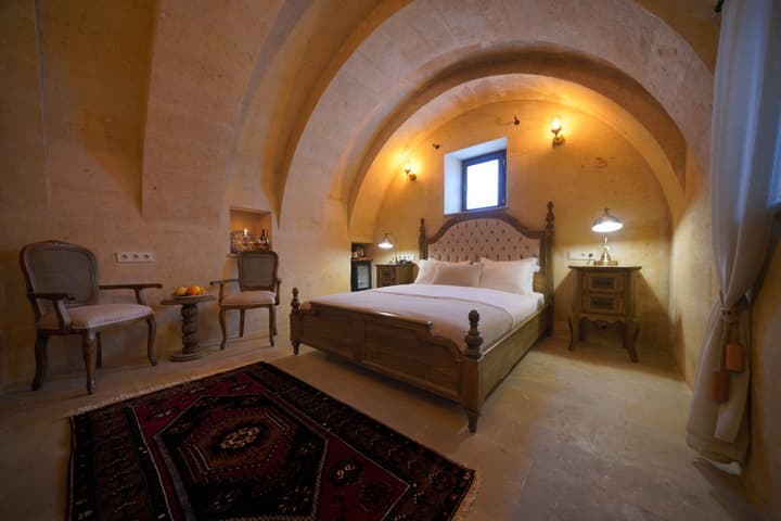 Maya Cave Hotel