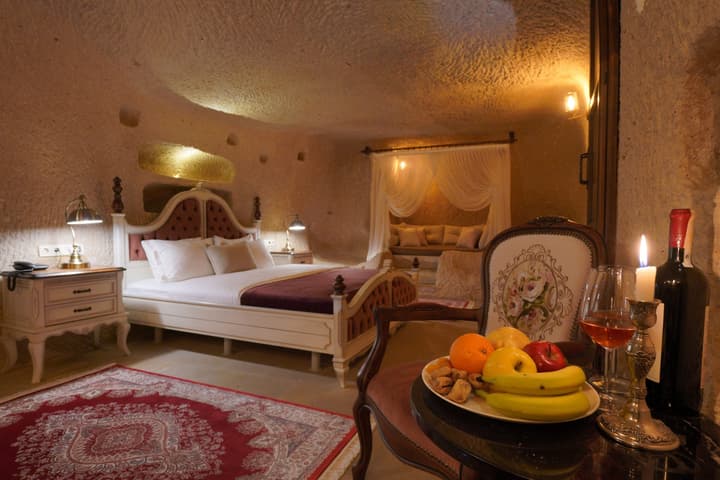 Maya Cave Hotel