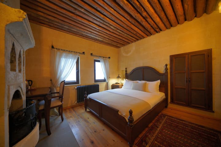 Maya Cave Hotel