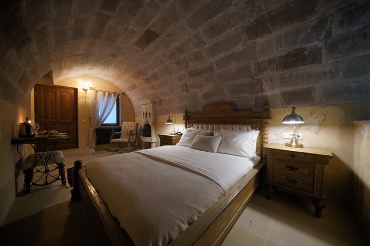Maya Cave Hotel