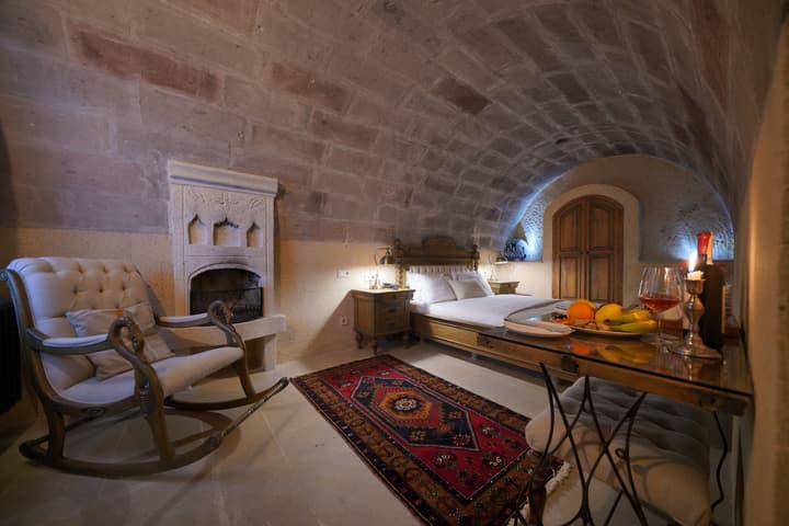Maya Cave Hotel