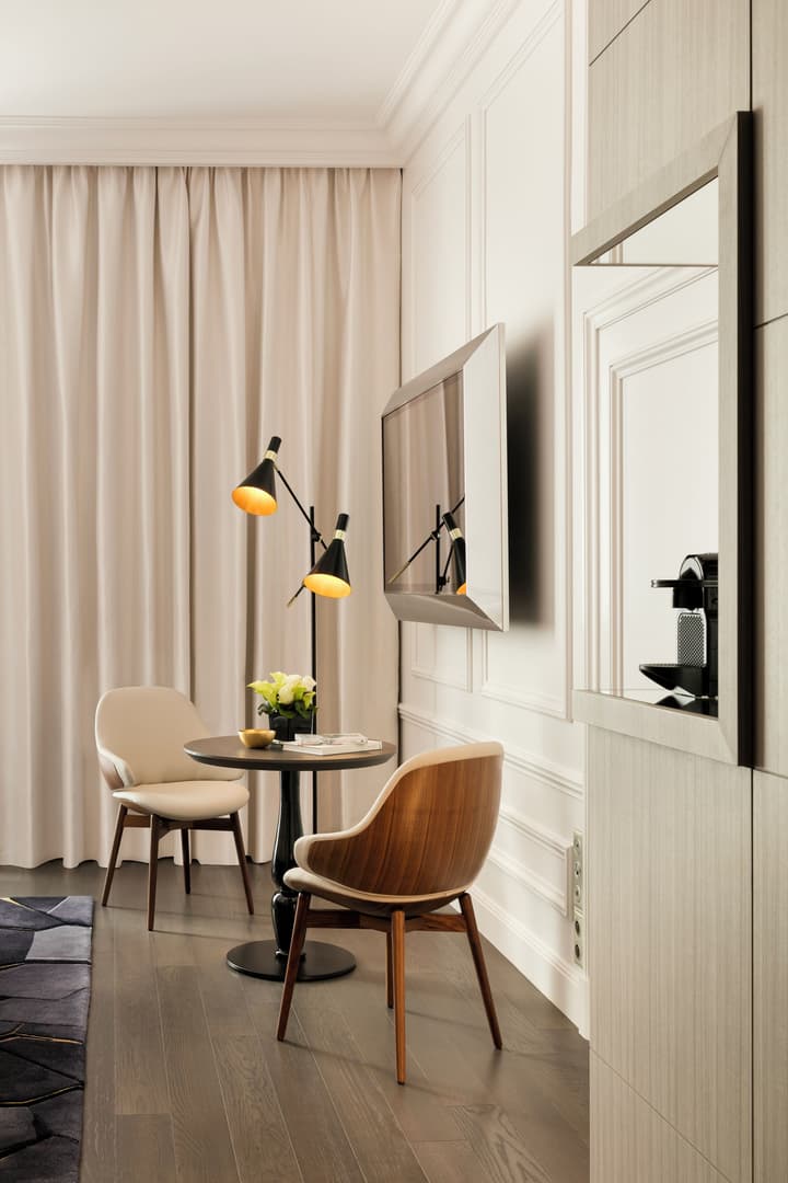 La Clef Champs-Élysées Paris by The Crest Collection