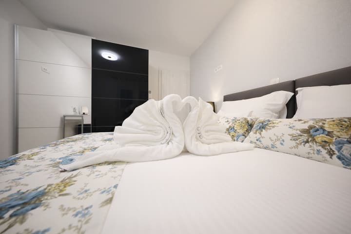 Luxury Majpruz Suites