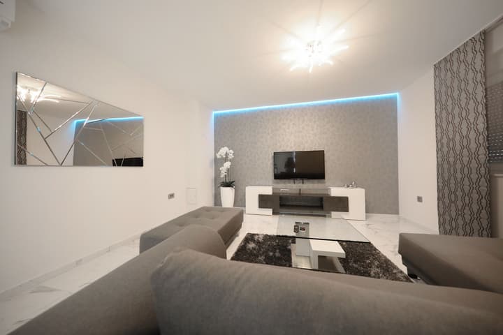 Luxury Majpruz Suites