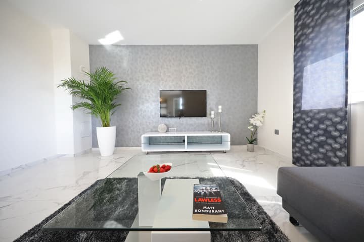 Luxury Majpruz Suites