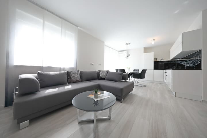 Luxury Majpruz Suites