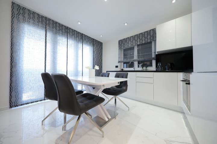 Luxury Majpruz Suites
