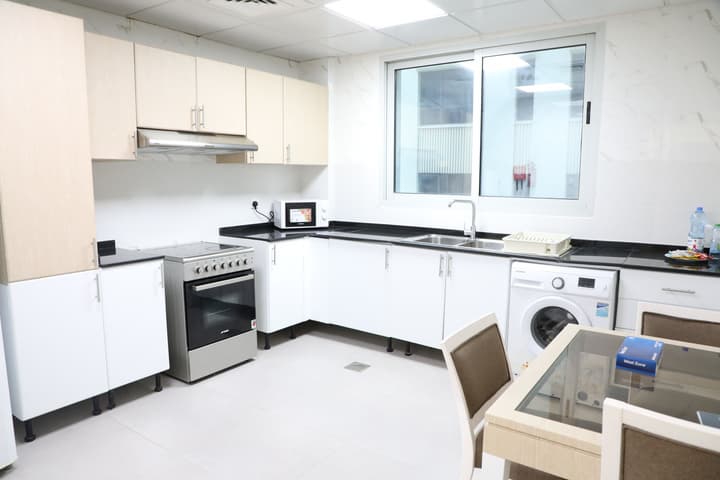 Wescott Plaza Hotel Apartment