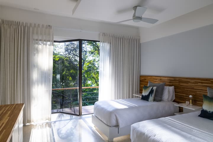 Nya Hotel