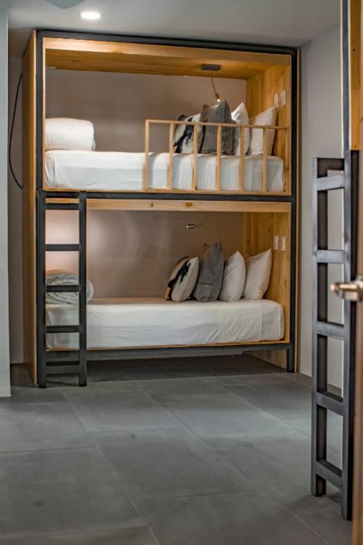 Nya Hotel