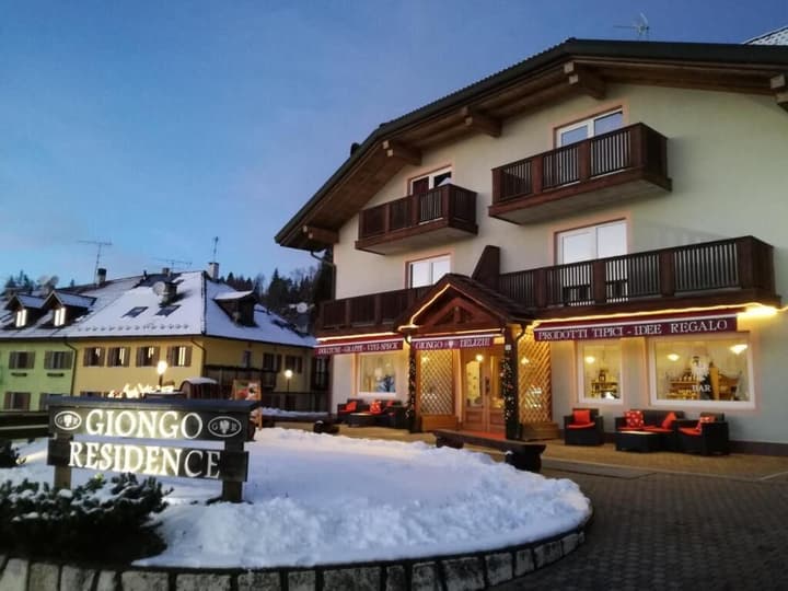 Giongo Residence