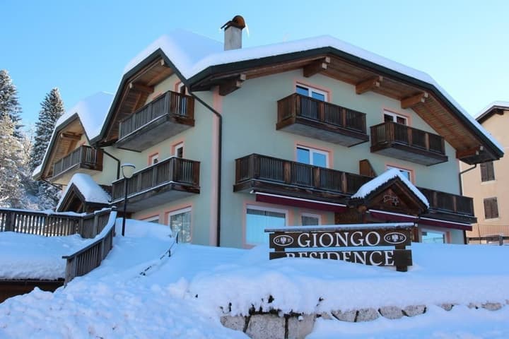 Giongo Residence