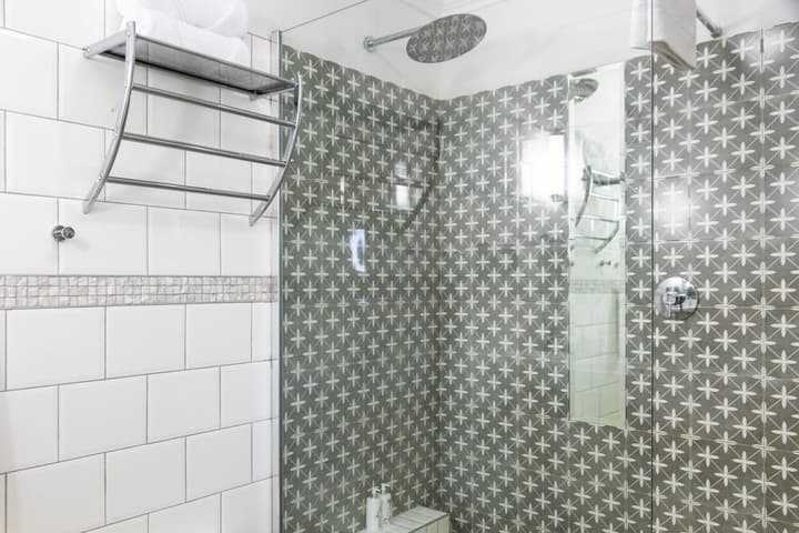Heinitzburg Boutique Hotel