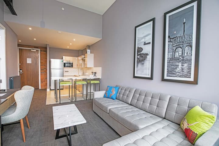 Sandman Signature Aberdeen Hotel & Spa