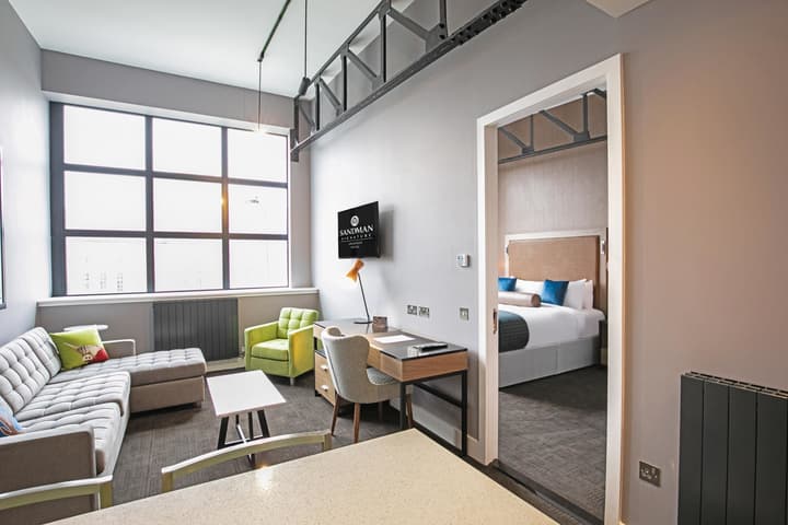 Sandman Signature Aberdeen Hotel & Spa