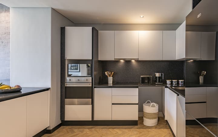 The Onyx Apartment Hotel by NEWMARK
