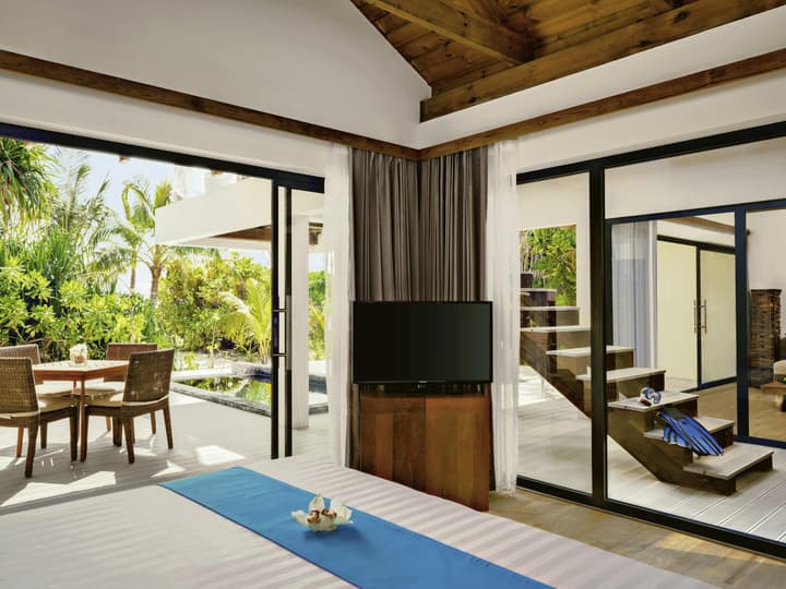 Kuredhivaru Resort & Spa Maldives by Accor