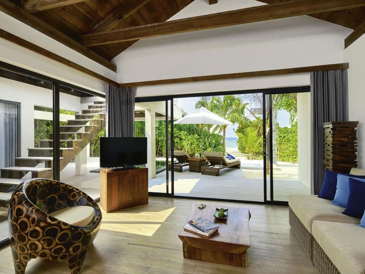 Kuredhivaru Resort & Spa Maldives by Accor