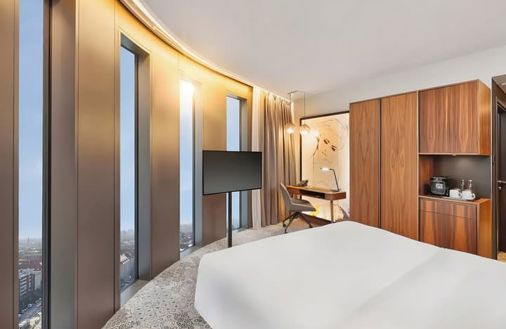 Leonardo Royal Hotel Munich Bavaria Towers