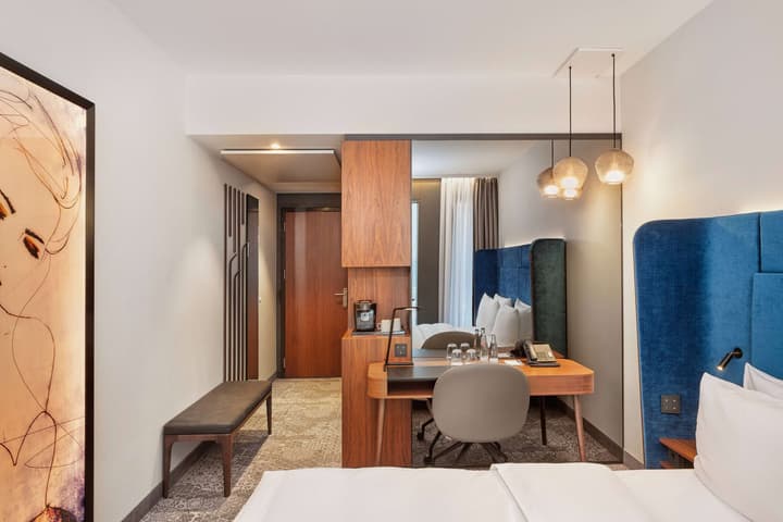 HYPERION Hotel München