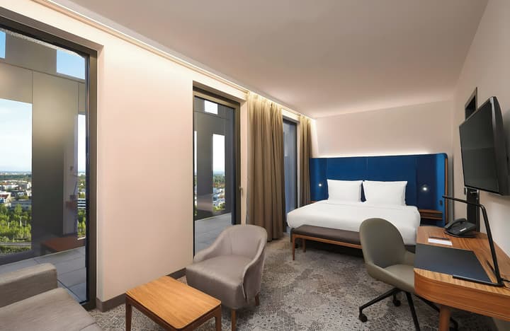 Leonardo Royal Hotel Munich Bavaria Towers