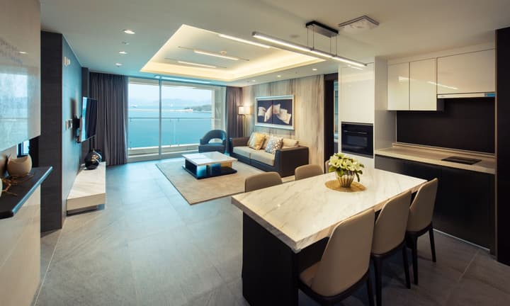 Yeosu Venezia Hotel & Suite