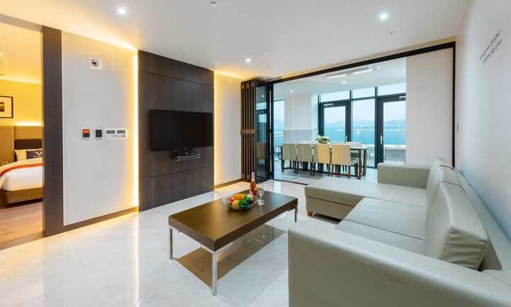 Yeosu Venezia Hotel & Suite
