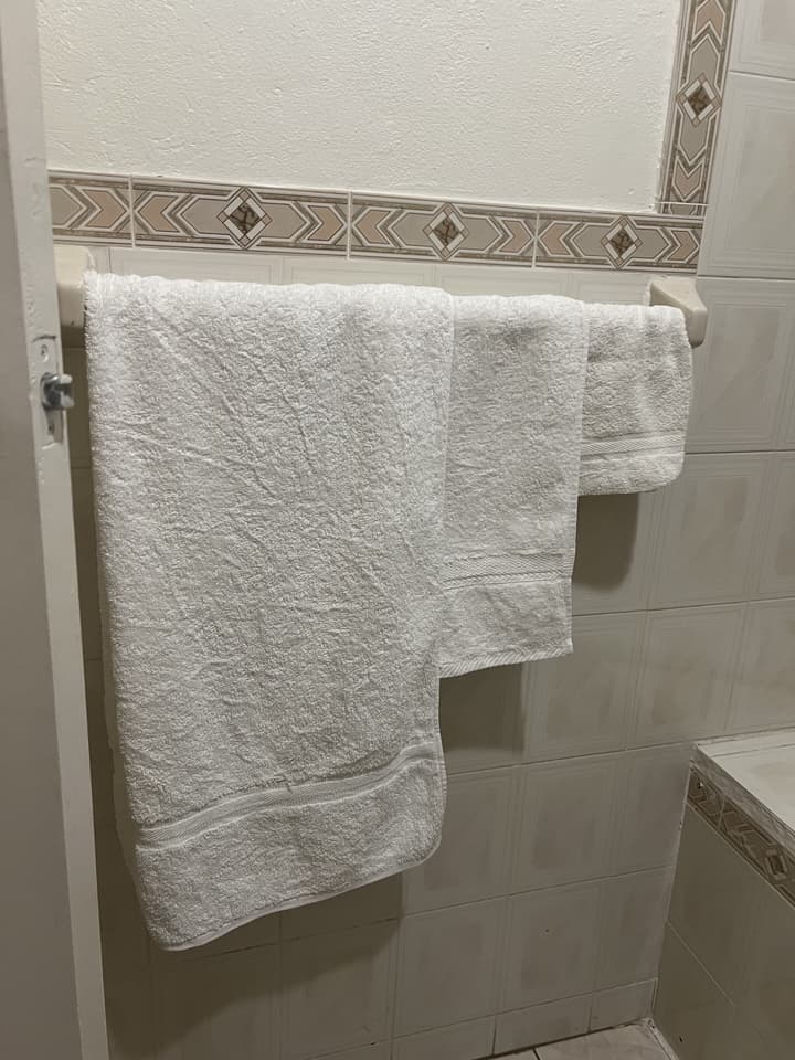 Studio Chateau - Manor Park, Kingston 8