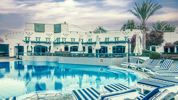 Falcon Hills Hotel