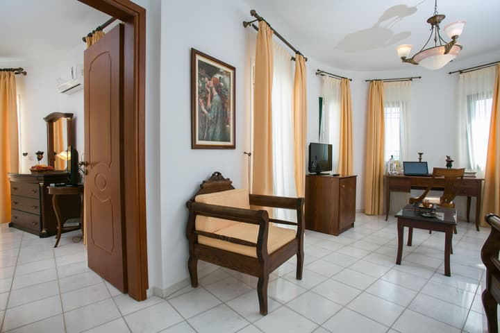 Hotel Asteras Paradise