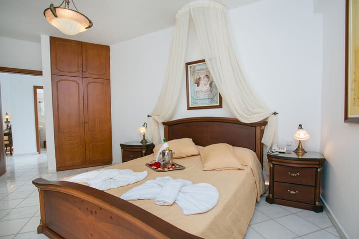 Hotel Asteras Paradise