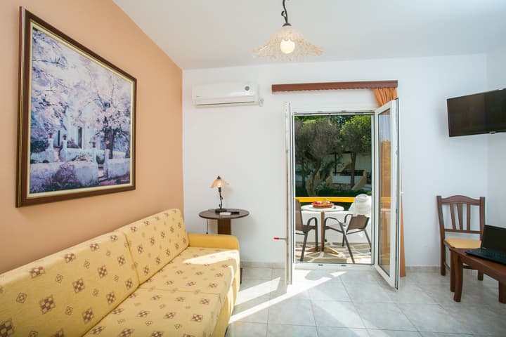 Hotel Asteras Paradise