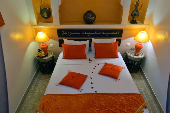 Riad La Porte Rouge By La Siredrah