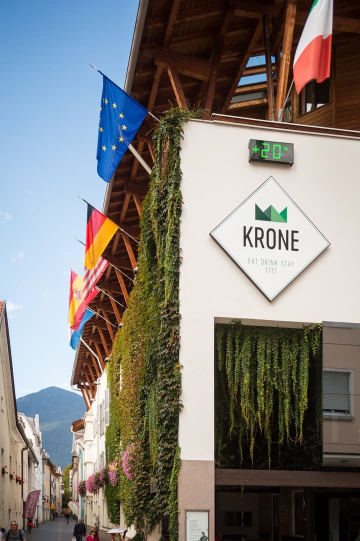Hotel KRONE - eat, drink, stay