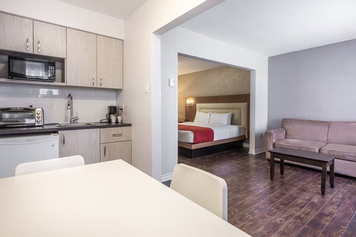 Hotel Universel
