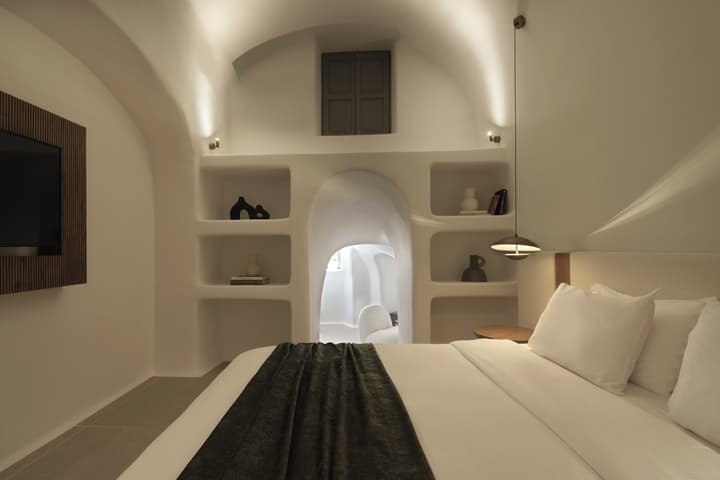 Andronis Luxury Suites