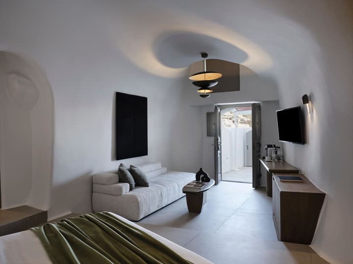 Andronis Luxury Suites