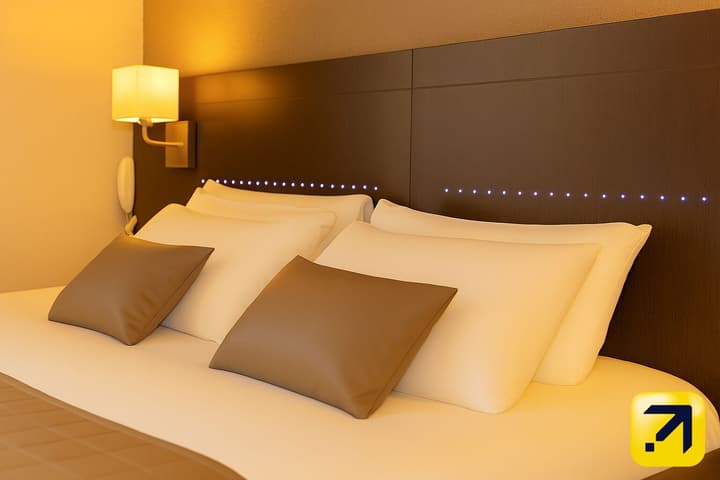 Hôtel Croix des Bretons Lourdes Pyrénées