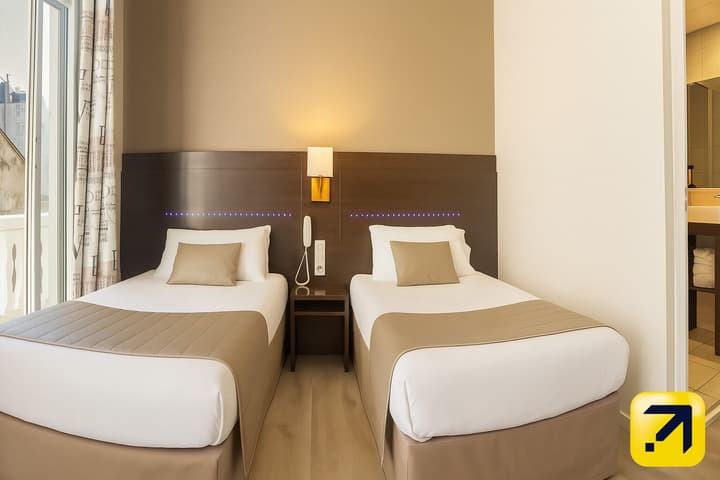 Hôtel Croix des Bretons Lourdes Pyrénées