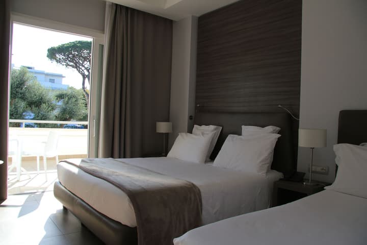 Hotel Marad