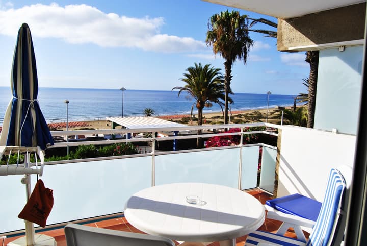 Apartamentos El Paseo