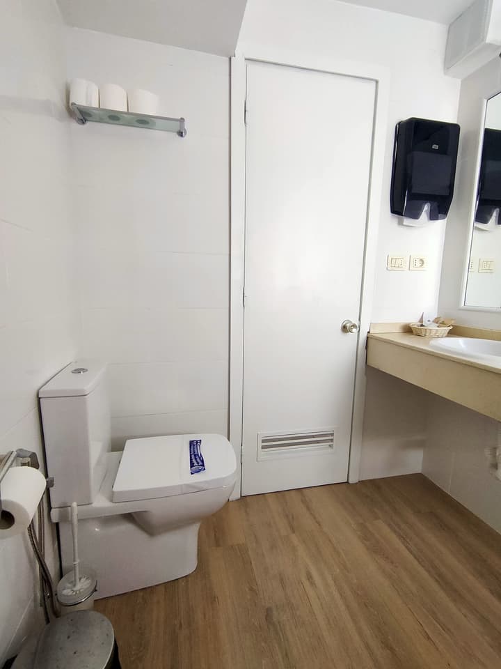 Apartamentos El Paseo