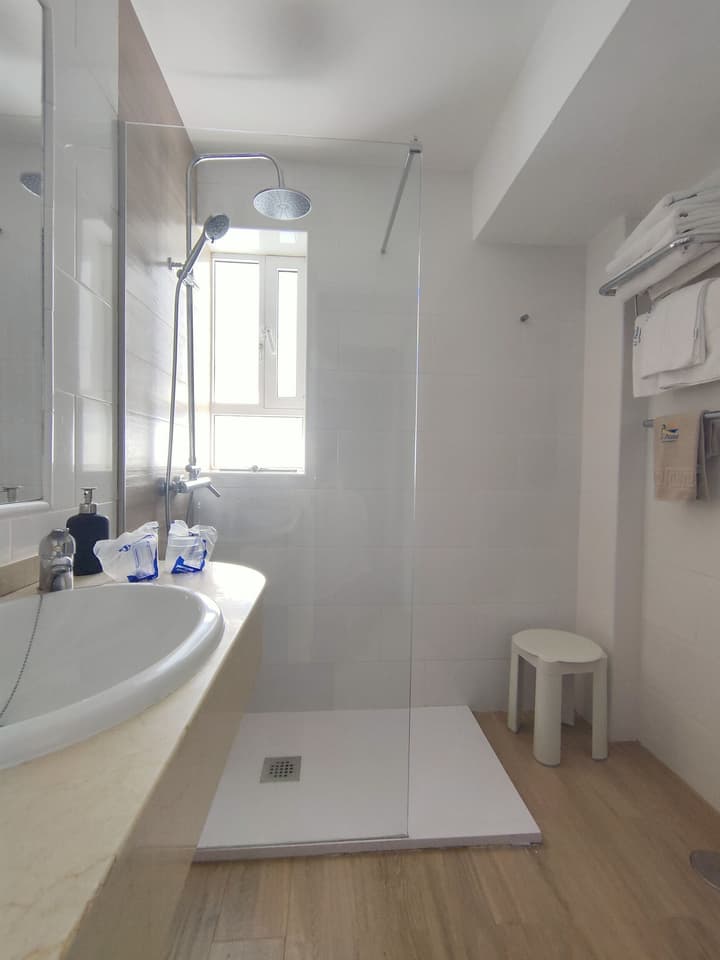 Apartamentos El Paseo