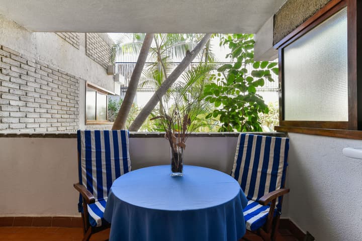 Apartamentos El Paseo