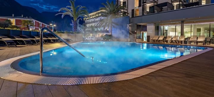 Lake Front Hotel Mirage