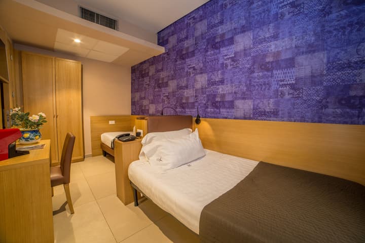 Hotel Airone
