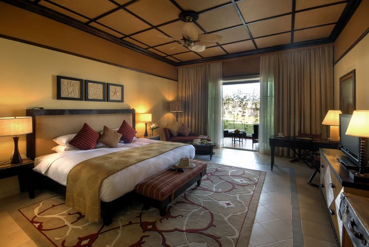 Desert Islands Resort & Spa by Anantara
