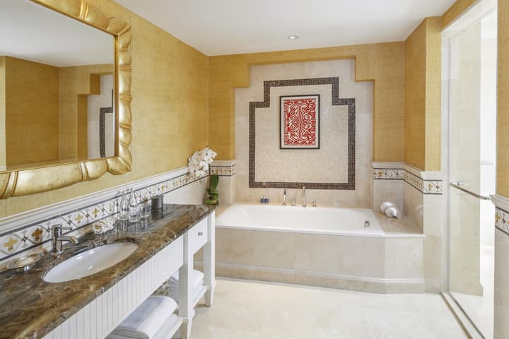 Desert Islands Resort & Spa by Anantara